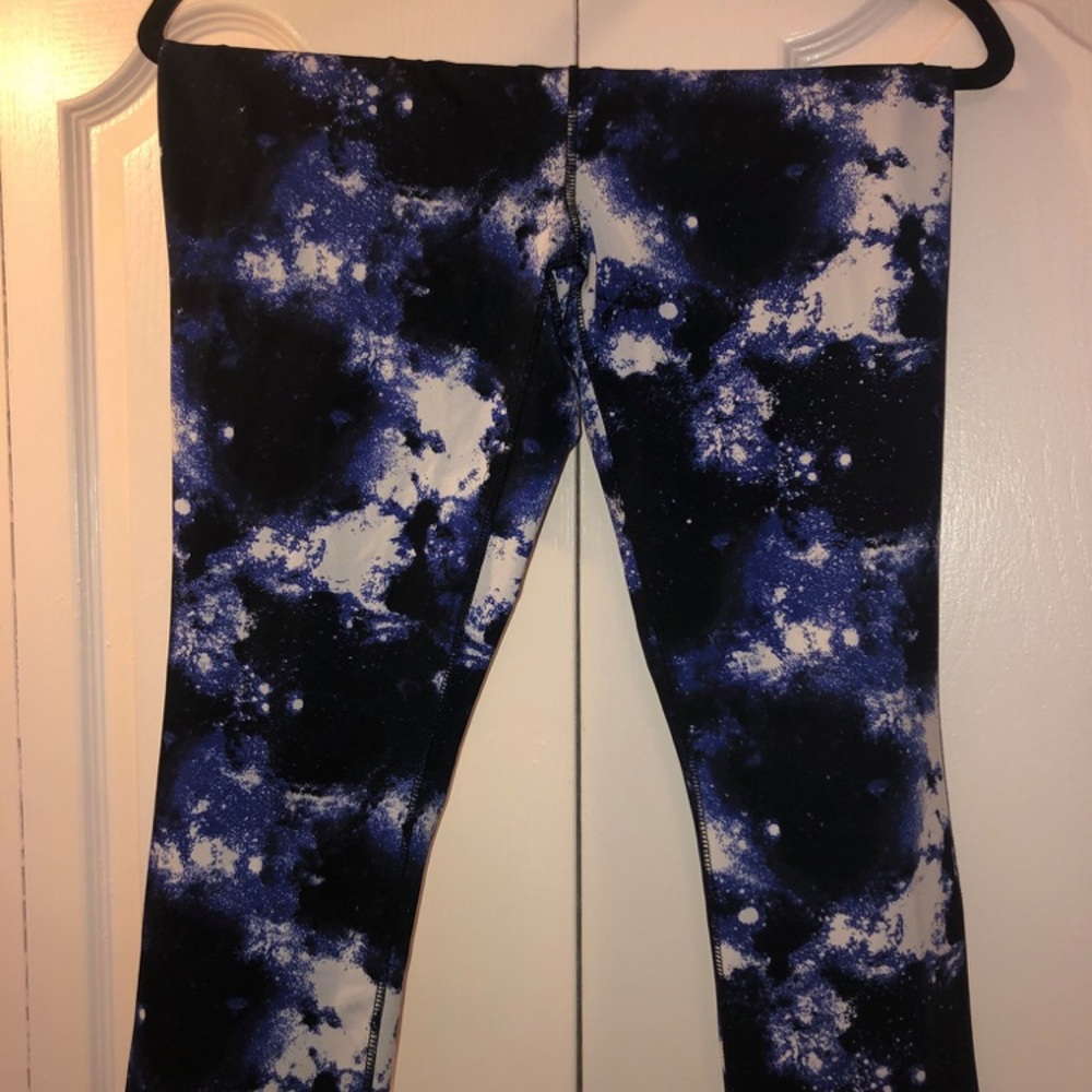 eddie bauer capri galaxy leggings